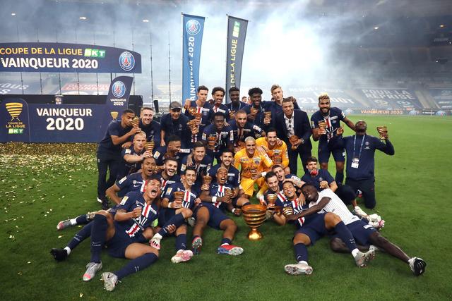 新一期FIFA排名：国足排名上升两位至第90